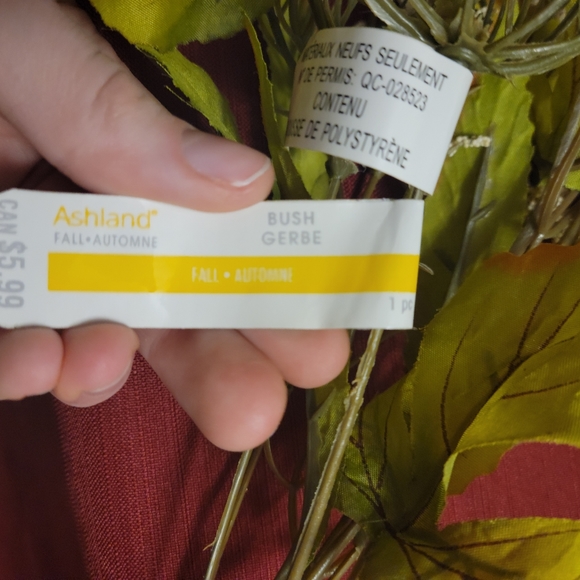 Faux Florals - Picture 6 of 6